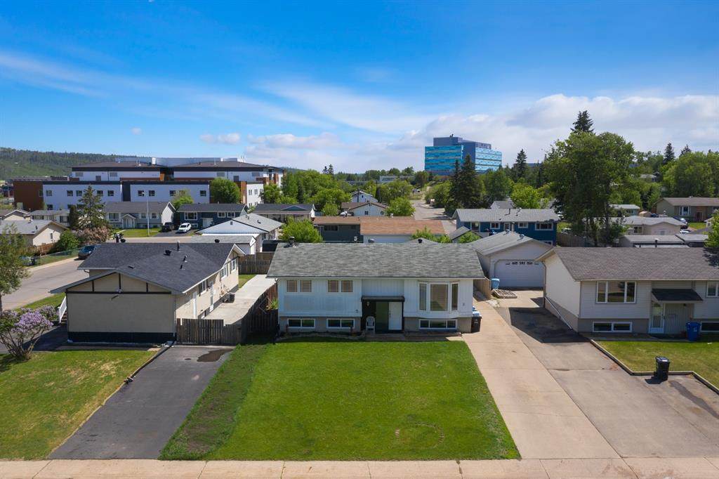 2 Peden Crescent - Photo 1