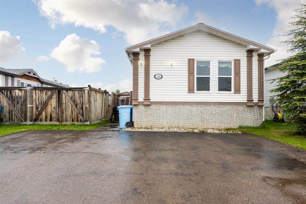 125 Elm Street - Photo 1
