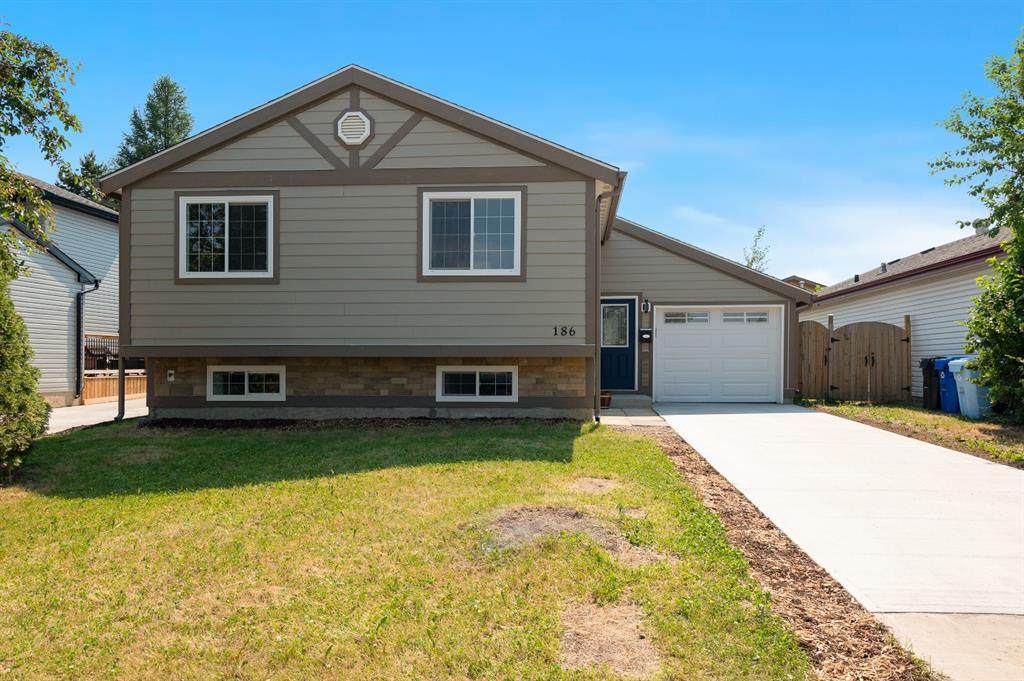 186 Bird Crescent - Photo 1