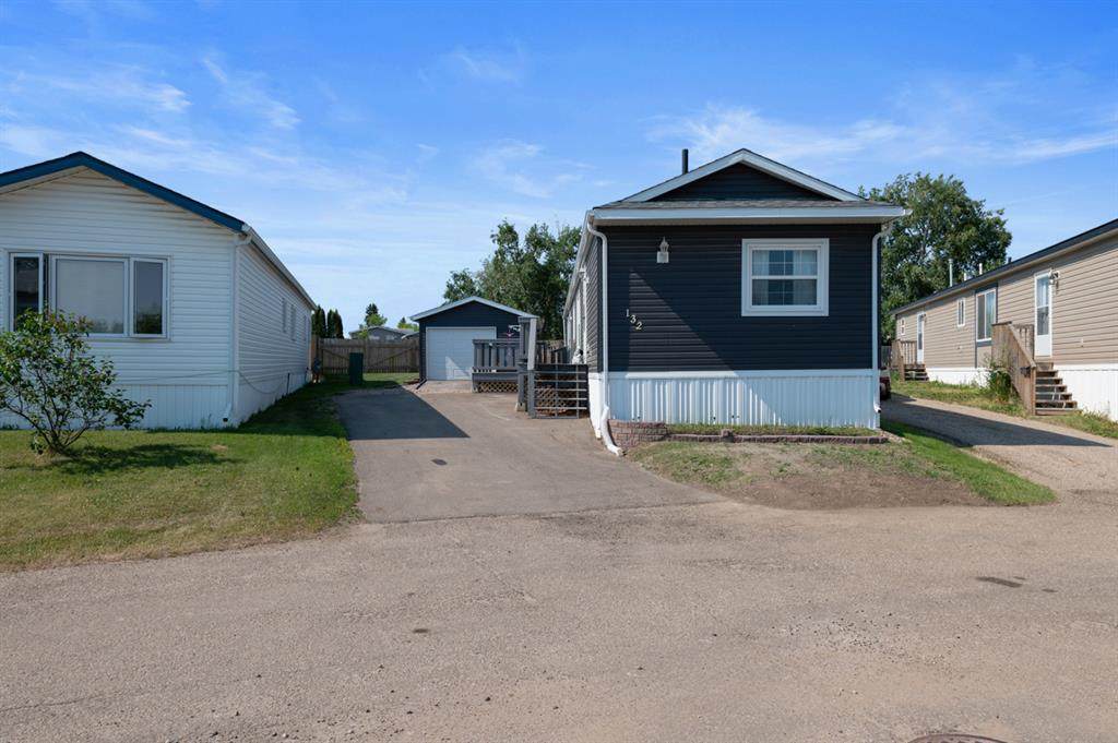 132 Grey Owl Place - Photo 1