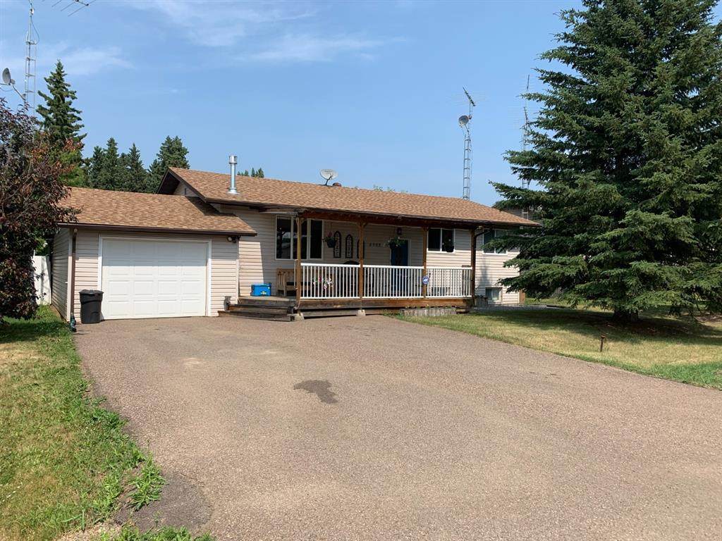 4908 52 Avenue - Photo 1