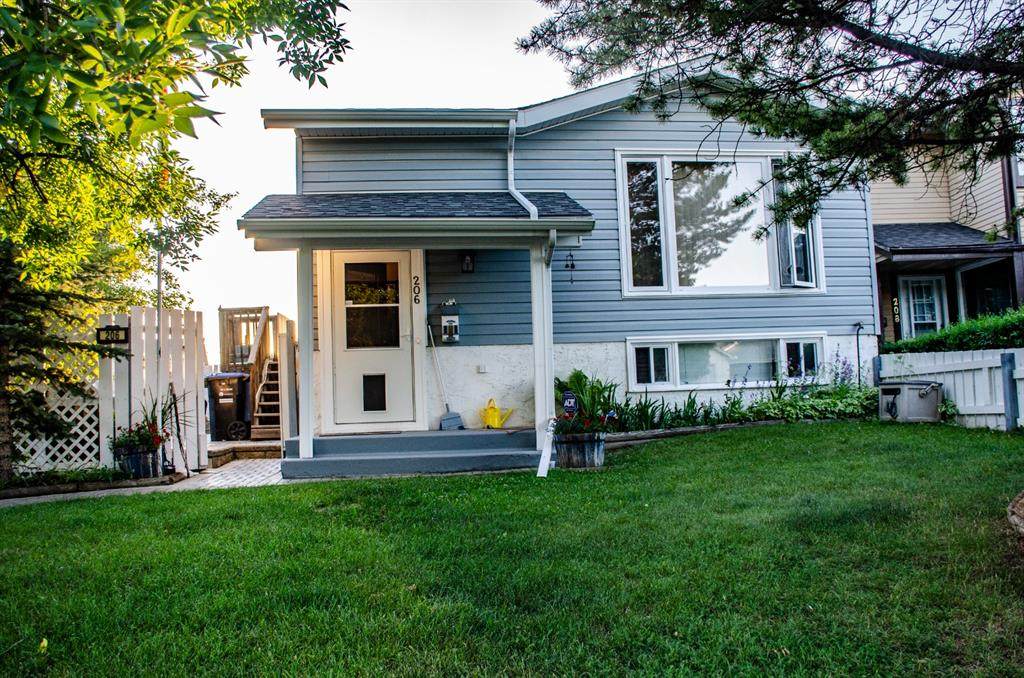 206 Windsor Drive - Photo 1