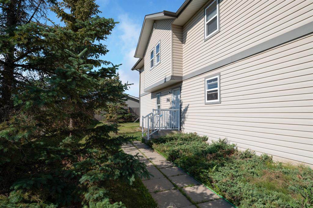 100 St. Laurent Way - Photo 1