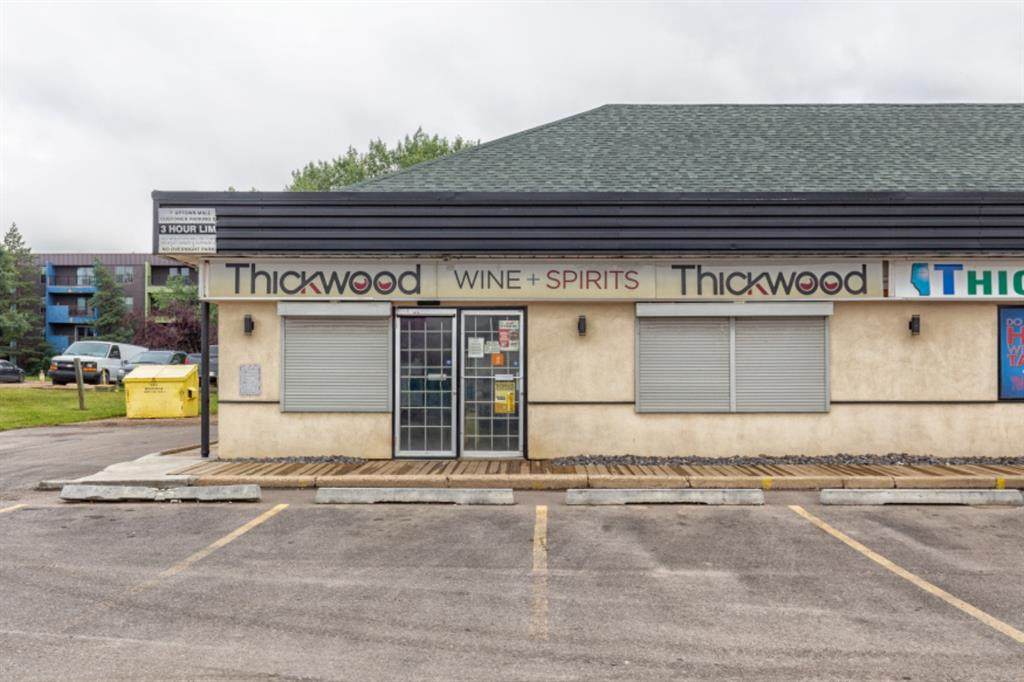 412 Thickwood Boulevard - Photo 1