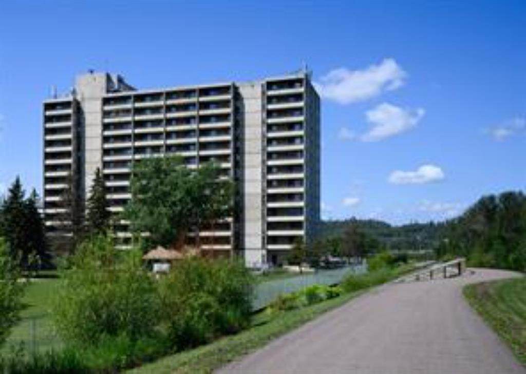 13221 Macdonald Drive - Photo 1