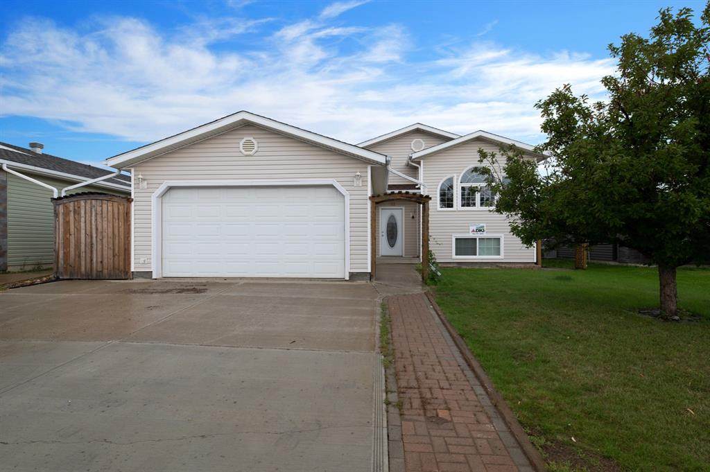 132 Alexander Crescent - Photo 1