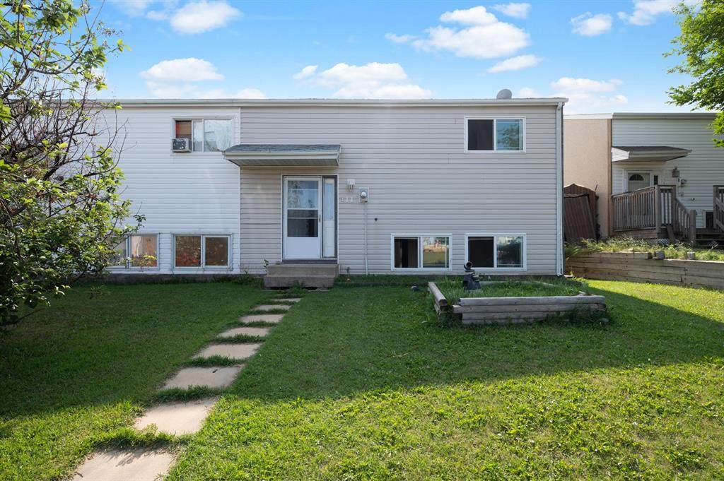 111 Raven Place - Photo 1