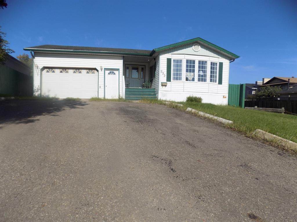 233 Tamarack Way - Photo 1