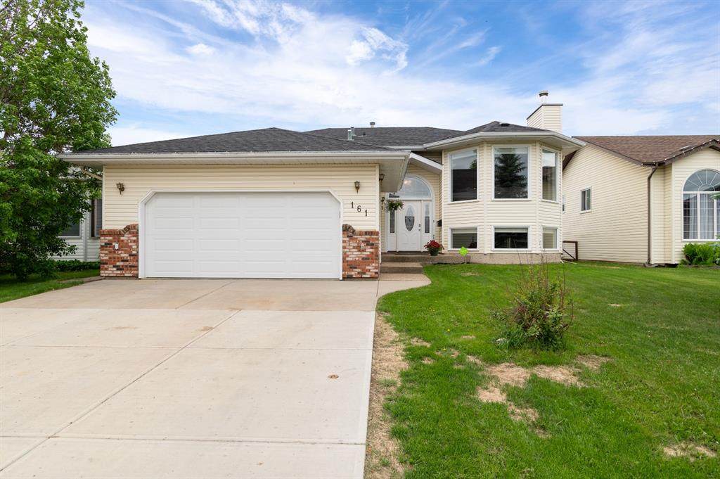 161 Mcconachie Crescent - Photo 1