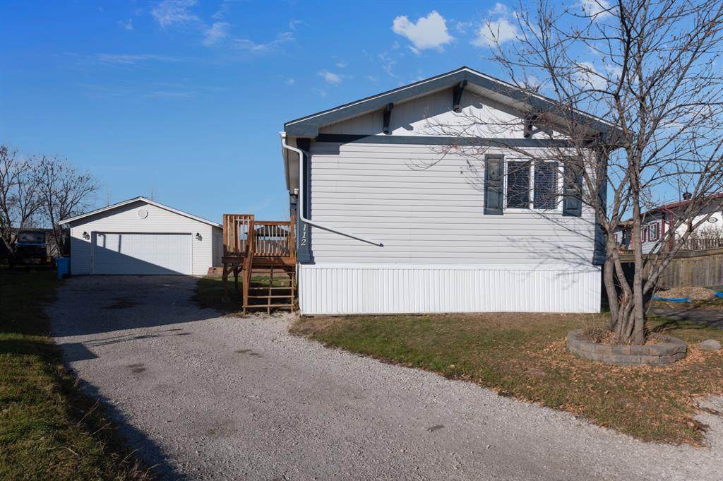 112 Clausen Crescent - Photo 1