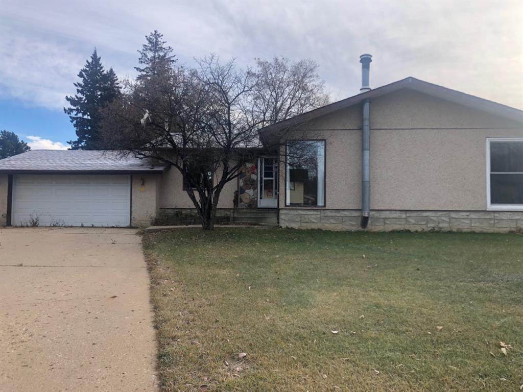 36 Ells Crescent - Photo 1