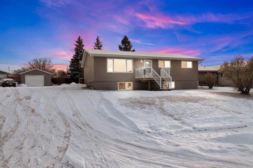 5305 Birch Crescent - Photo 1