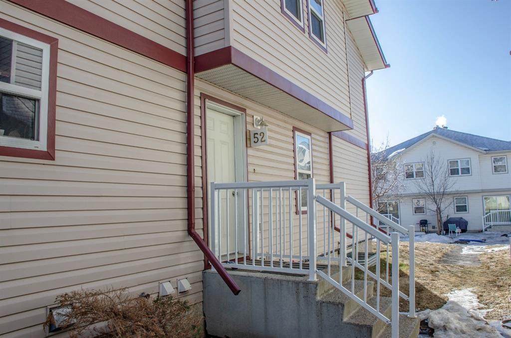 100 St. Laurent Way - Photo 1
