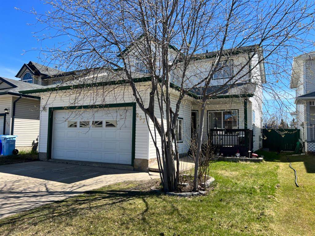 257 Diefenbaker Drive - Photo 1