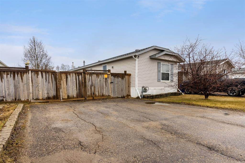 113 Mustang Road - Photo 1