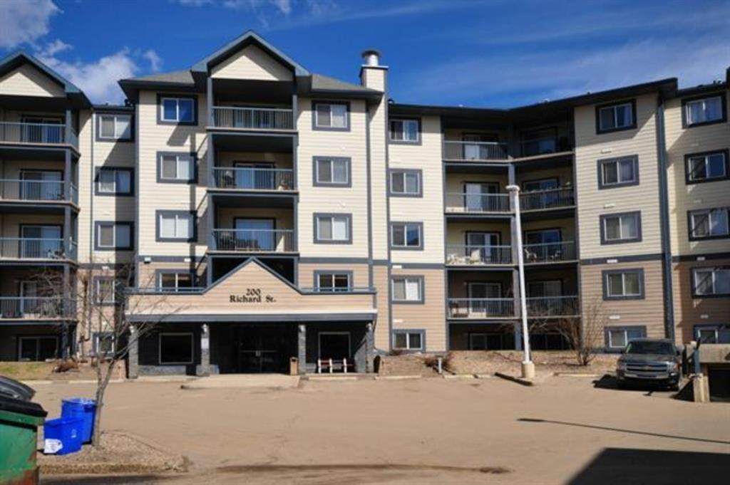 200 Richard Street - Photo 1