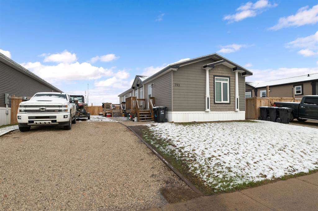 793 Beacon Hill Drive - Photo 1