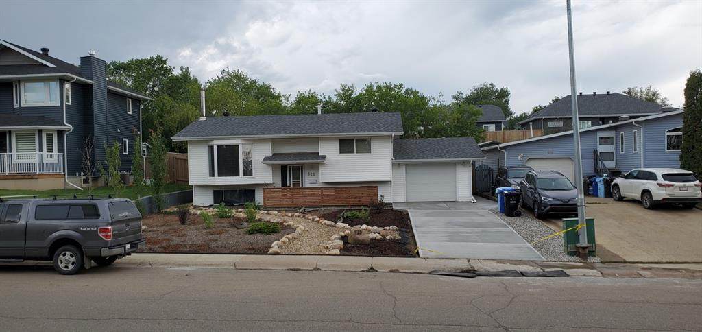 525 Beacon Hill Drive - Photo 1