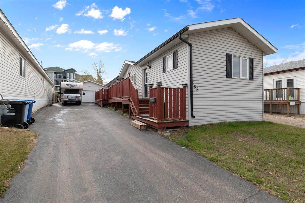 368 Gregoire Crescent - Photo 1