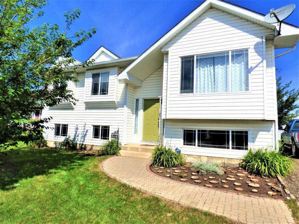 9116 94 Avenue - Photo 1