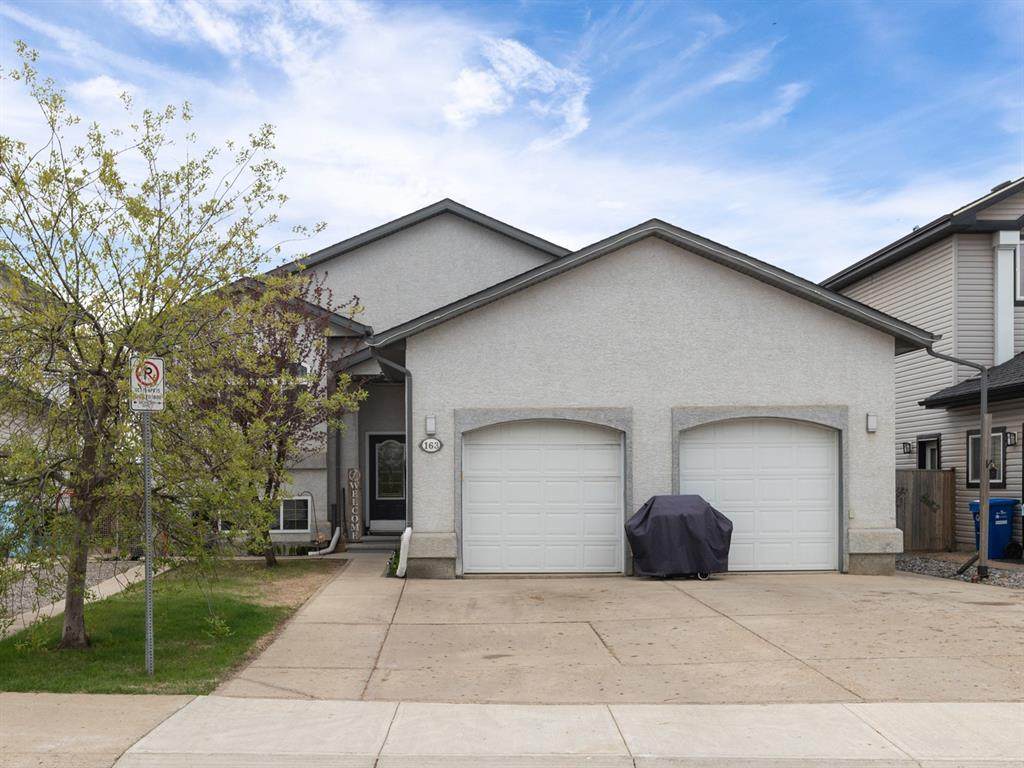 163 Alexander Crescent - Photo 1