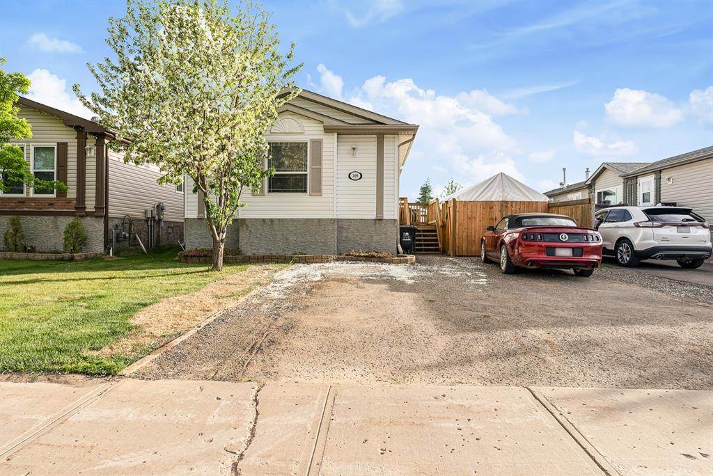 309 Ash Way - Photo 1