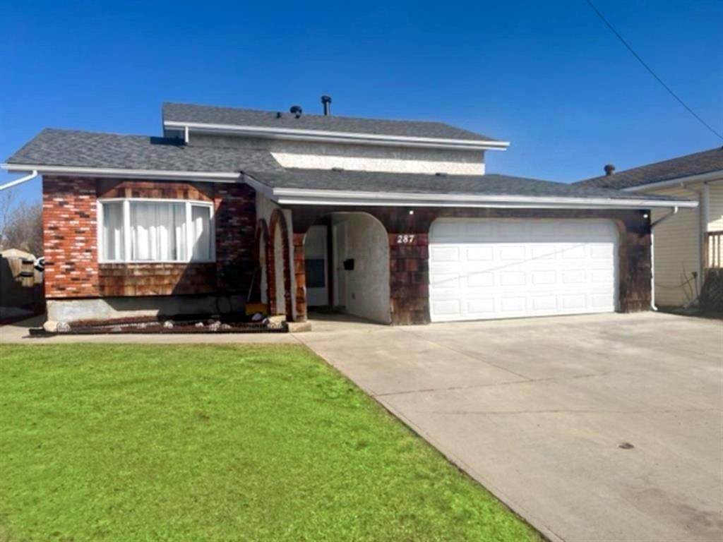 287 Cochrane Crescent - Photo 1