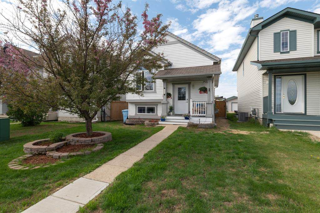 373 Diefenbaker Drive - Photo 1