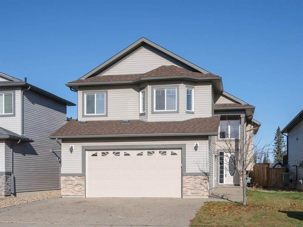 353 Walnut Crescent - Photo 1