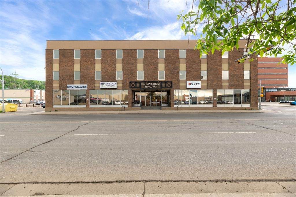 9816 Hardin Street - Photo 1