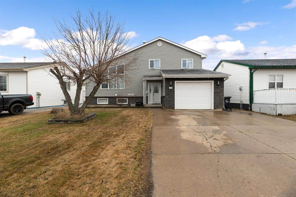 153 Fullerton Drive - Photo 1