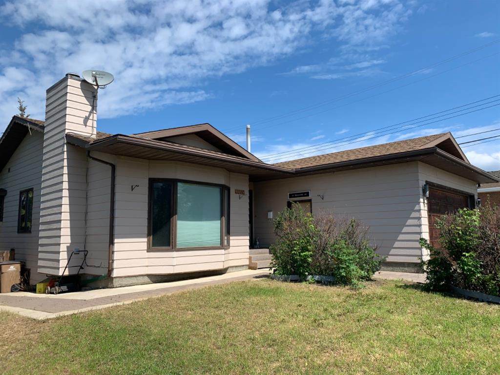 10024 103 Avenue - Photo 1