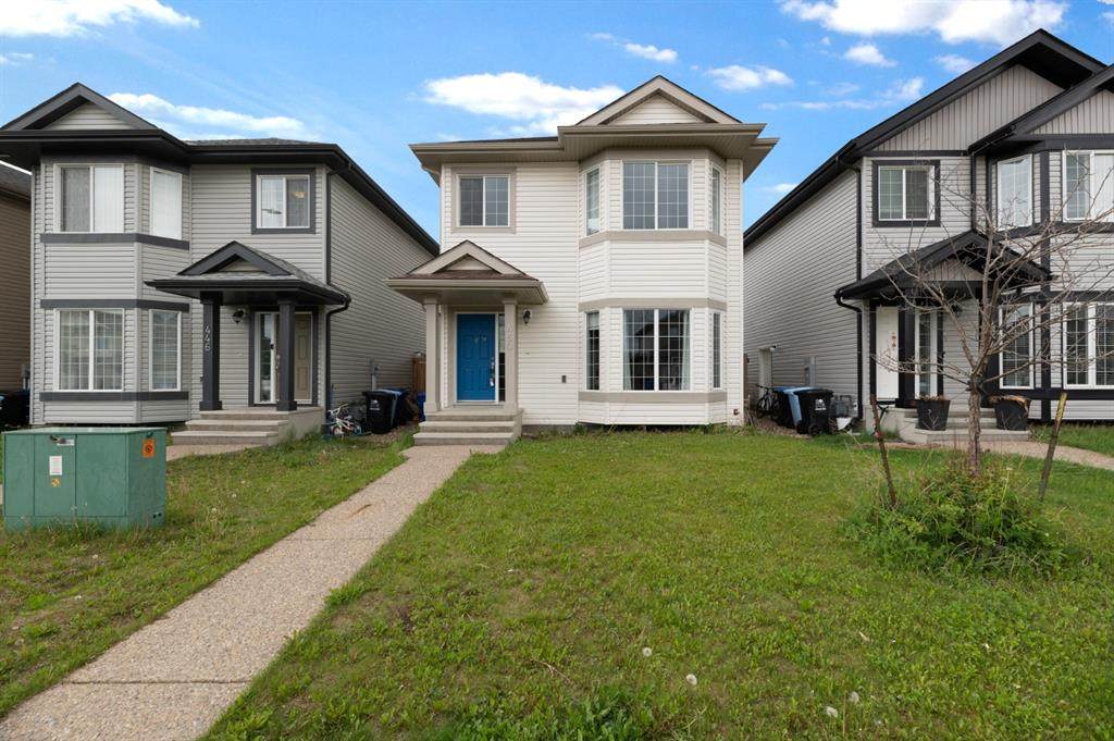 450 Walnut Crescent - Photo 1