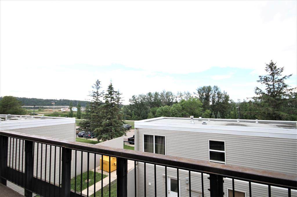 21 Macdonald Drive - Photo 1