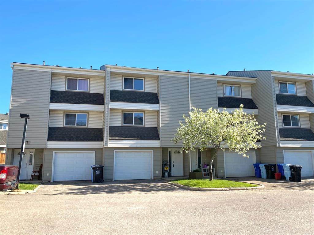 400 Silin Forest Road - Photo 1
