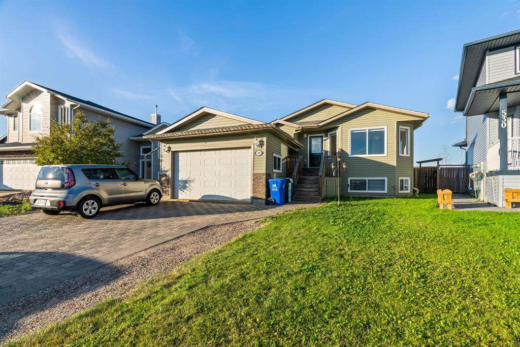 534 Athabasca Avenue - Photo 1