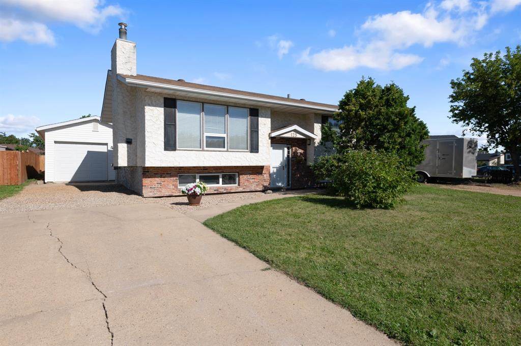 125 Wapiti Crescent - Photo 1
