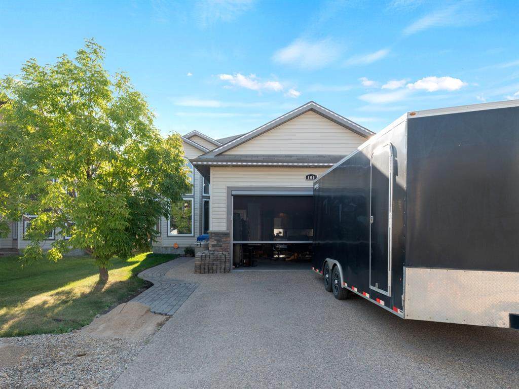 109 Mountain Avens Crescent - Photo 1