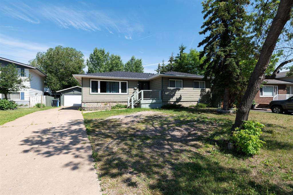 114 Hillside Gardens - Photo 1