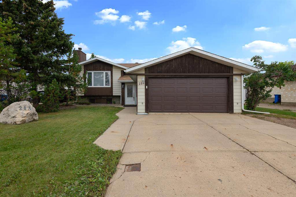 213 Farrell Crescent - Photo 1