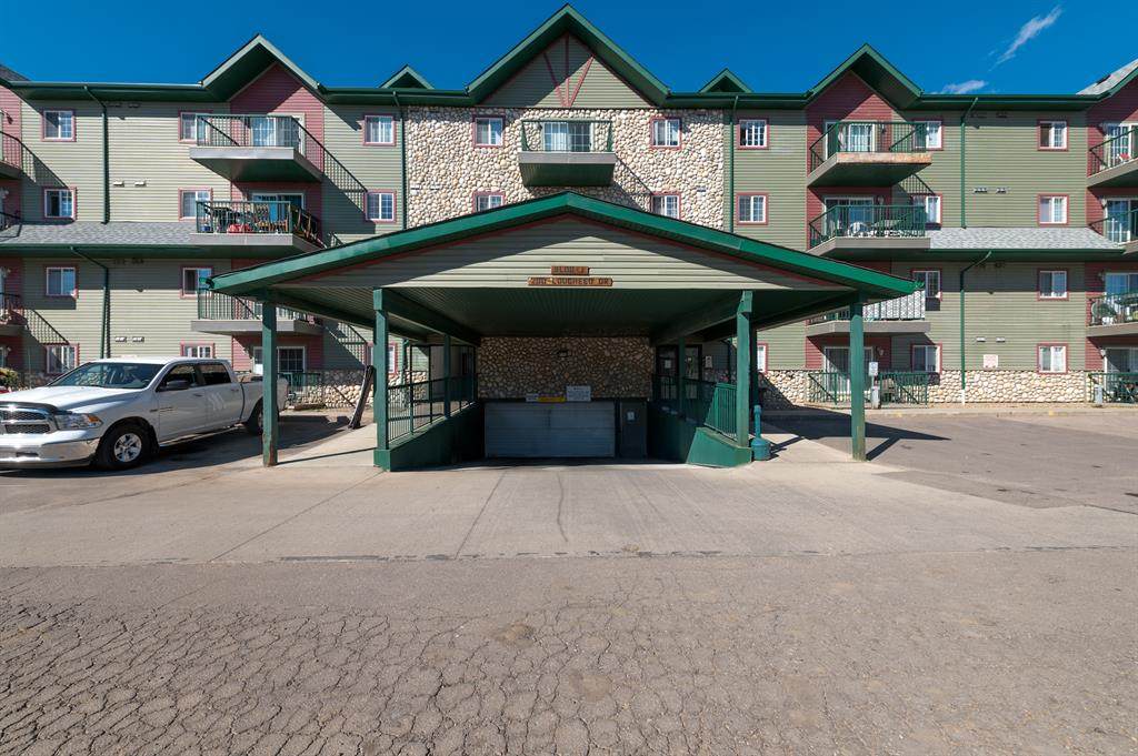 200 Lougheed Drive - Photo 1