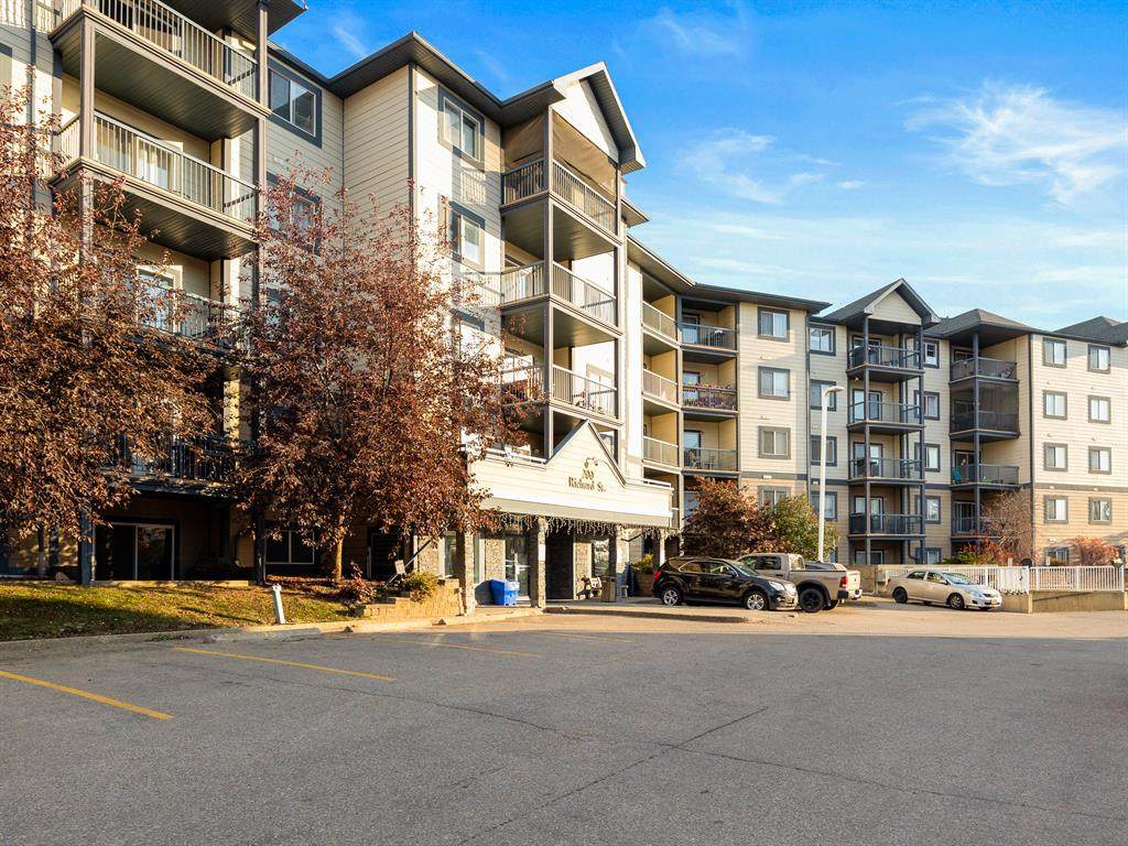 200 Richard Street - Photo 1