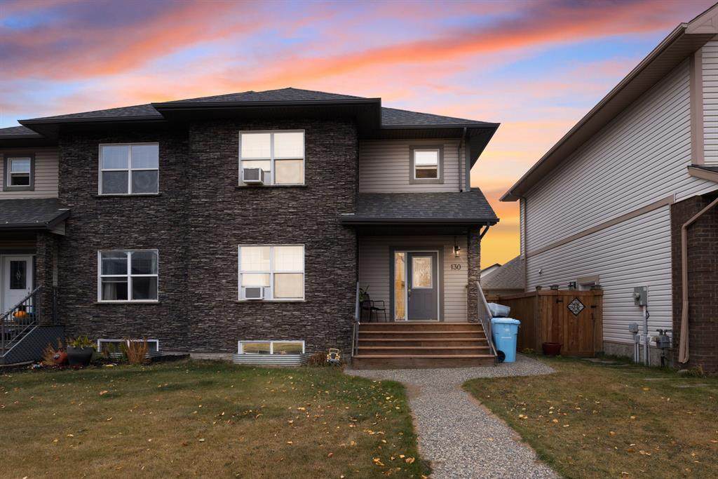 130 Merganser Crescent - Photo 1