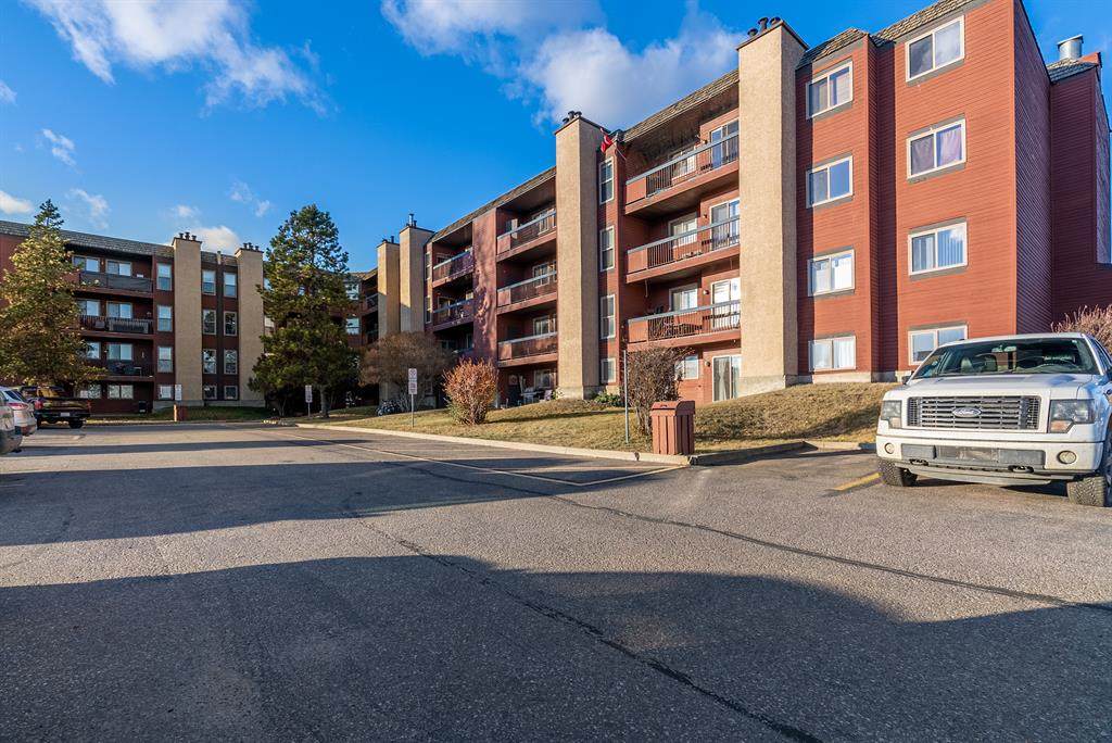610 Signal Road - Photo 1