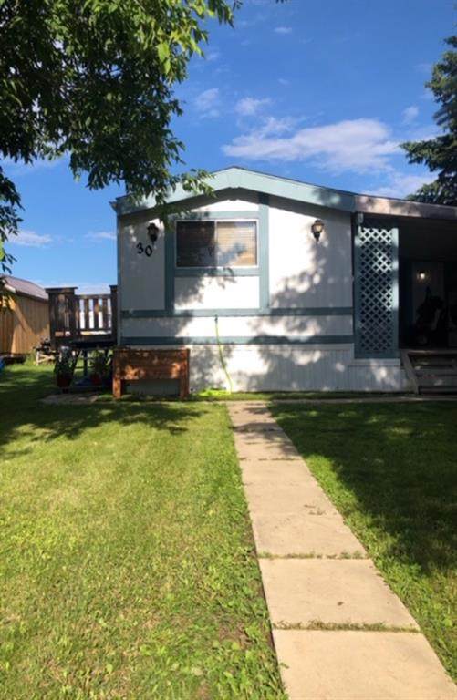 10105 98 Street - Photo 1