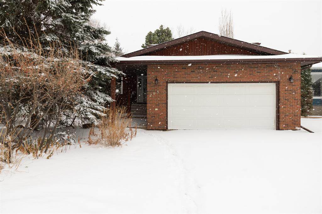 293 Beaton Place - Photo 1