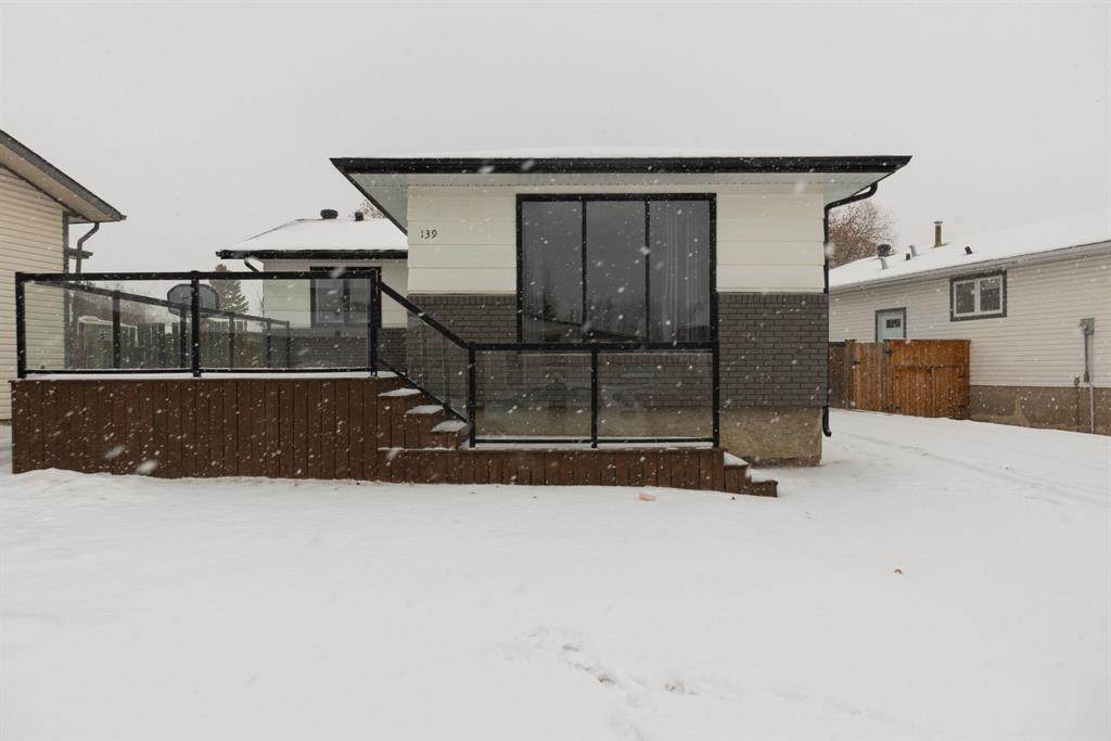 139 Erindale Road - Photo 1