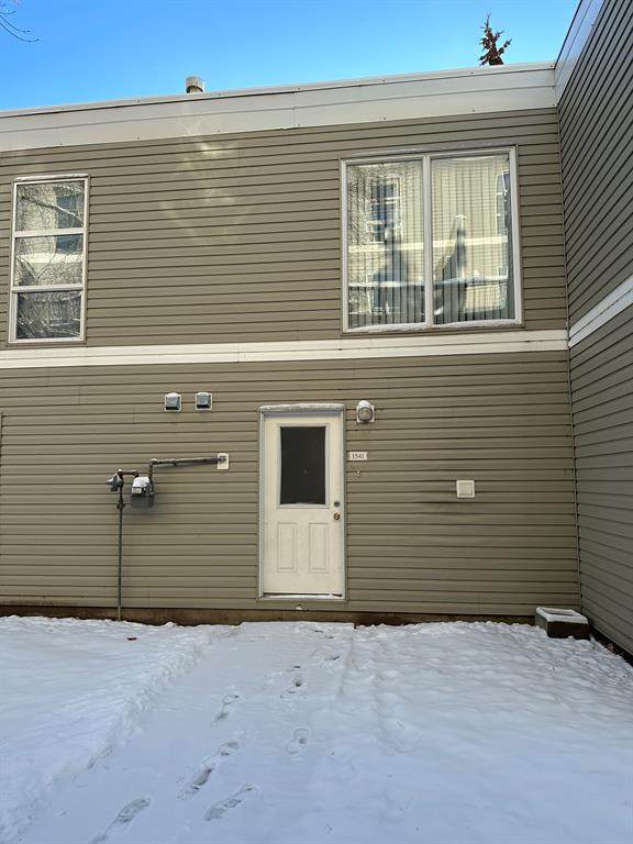 21 Macdonald Drive - Photo 1
