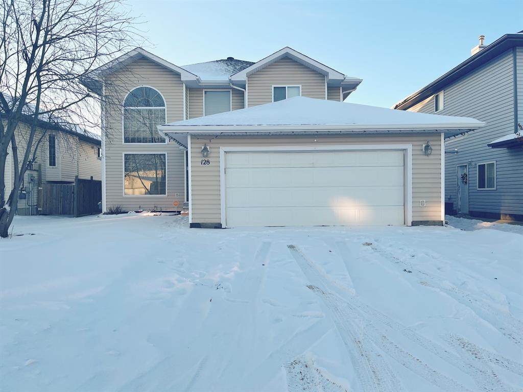 128 Laboucane Crescent - Photo 1