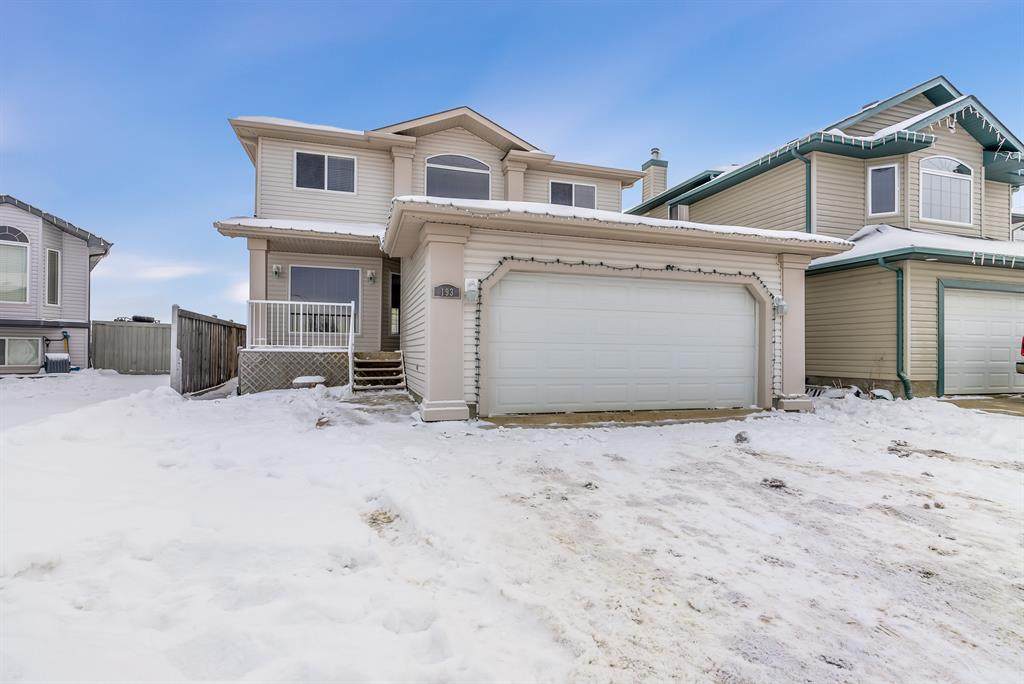 193 Fox Crescent - Photo 1